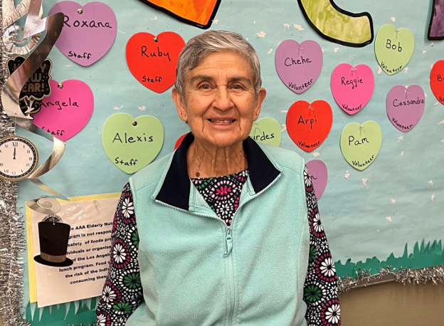 cecilia-greenwalt-volunteer-at-joslyn-senior-center